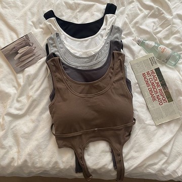 胖胖美依 上衣 胸罩 內搭 背心 吊帶 新款不規則吊帶背心女一體胸墊甜酷妹設計感小眾外穿短款抹胸無袖上衣-6724.