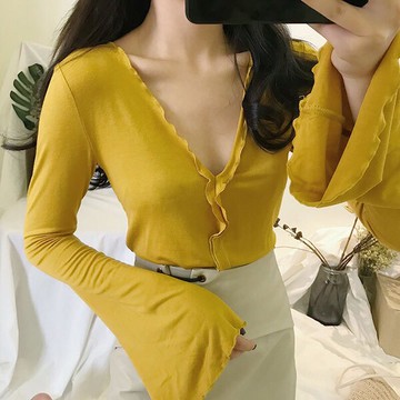 深V 木耳邊 滾邊 喇叭袖 上衣 T 彈性 棉質 低胸 V領 顯瘦 性感 百搭 爆乳 黑黃粉綠 韓 ANNA S.