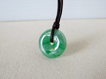 本命年【平安如意】飄綠翡翠韓國蠟線項鍊*AB14*招財、防小人