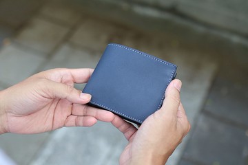 【客製化名字】翻頁短夾/皮夾 經典藍 免費燙銀 紀念 聖誕節禮物