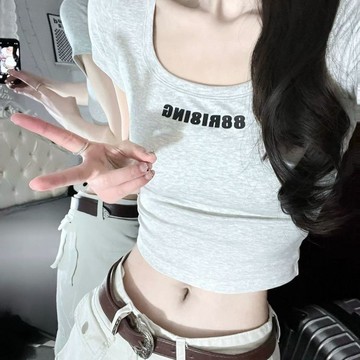 ♡ 𝑪𝒉𝒊𝒄 𝒖 ♡美式灰色正肩U領短袖t恤女夏季時尚修身顯瘦辣妹短款緊身收腰上衣