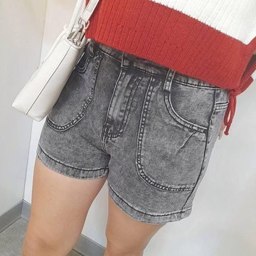 黑灰色牛仔短褲 - S