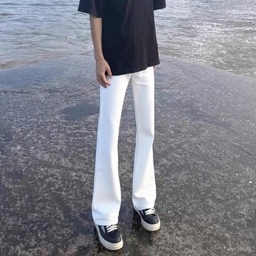 【精品男裝】cleanfit白色牛仔褲男美式高街vibe褲子直筒修身痞帥彎刀微喇褲 EJUG