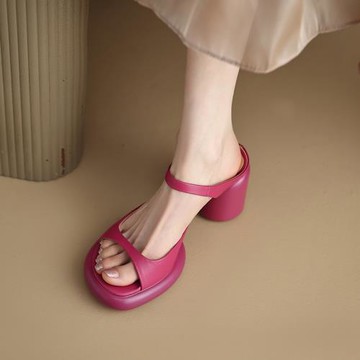 露趾厚底涼拖女真皮外穿粗跟一字拖2025新款夏季高跟百搭仙女拖鞋