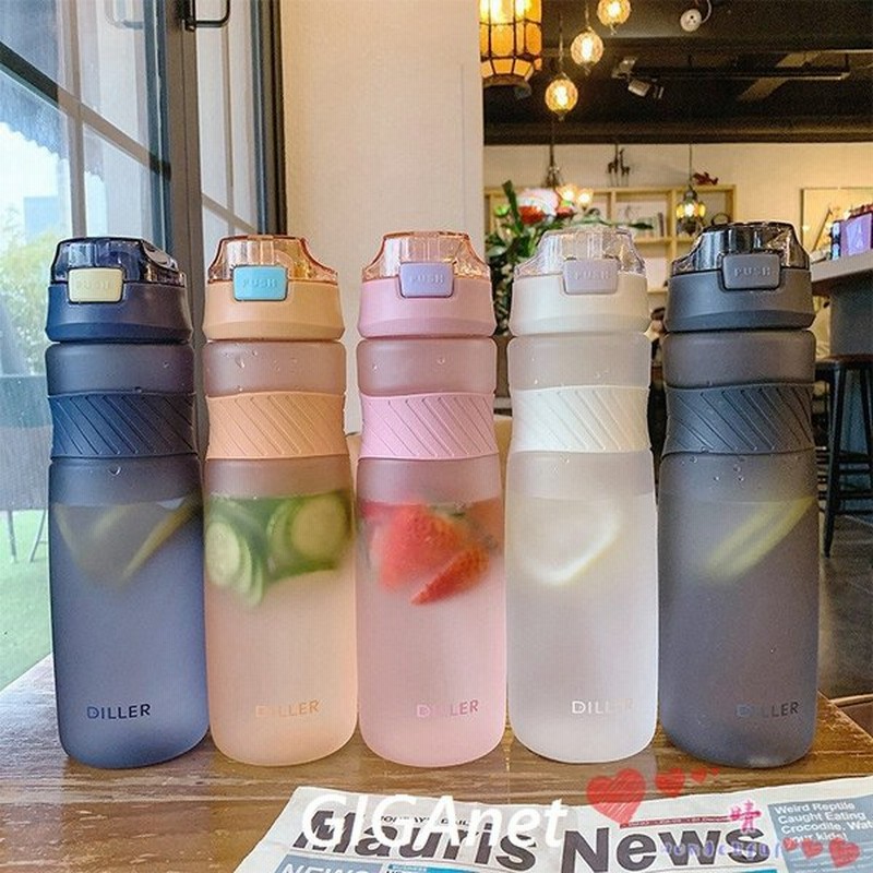 水筒 500ml 800ml 大容量 ストロー プラスチックボトル 軽い 便利 オシャレ Ins風 子供 大人 体操 ヨガ トレーニング 運動水筒 スポーツ ボトル コップ 通販 Lineポイント最大0 5 Get Lineショッピング
