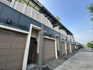 大社萬金輕屋齡精美車庫透天｜高雄市大社區萬金路