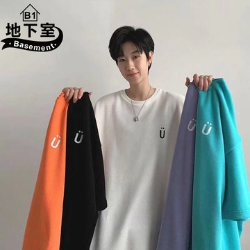 地下室B1-情侶短袖T恤 韓版U印花寬鬆嘻哈百搭圓領大尺碼5XL五分袖上衣【NL622150】