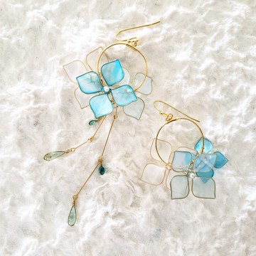 繡球花耳针或耳夾