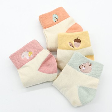 minihope刺繡寬口短襪(4雙包色組)