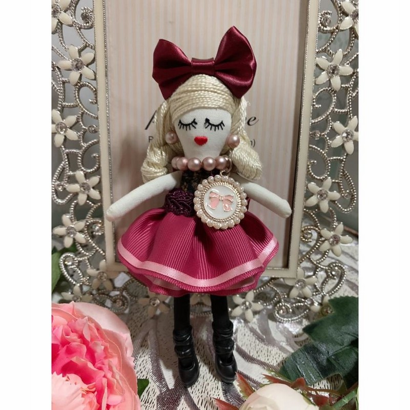 ハンドメイド 可愛いcharm doll送料込み