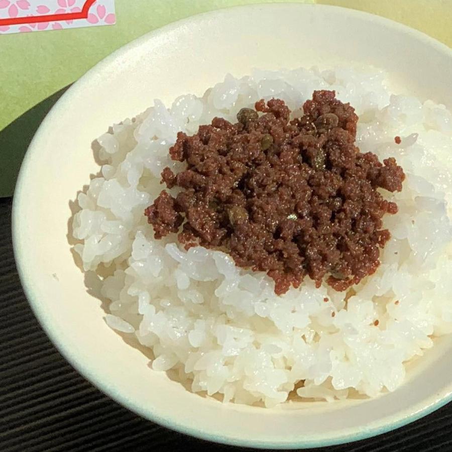 牛そぼろのさくら煮 惣菜 さくら煮 佃煮 牛肉 そぼろ 甘口 国産 肉料理 牛佃煮 おかず お弁当 東京 日本橋 伊勢重