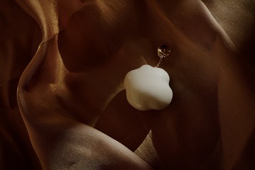 澎潤立體雲朵夾式耳環輕盈イヤリングCHC獨創客製化禮物聖誕禮盒