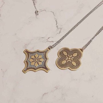 【雜然設計】海棠花-手工黃銅項鍊(染黑/原色)