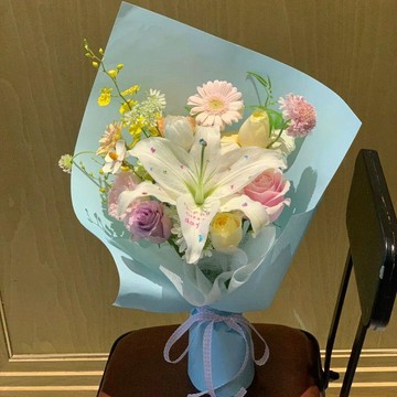 臺灣-出貨🔥畢業季拍照活力仿真花diy材料包百合花束清新自然送朋友閨蜜對象