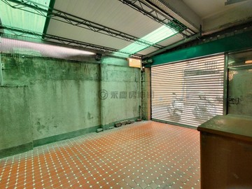 近左營大路 稀有大坪數方正8房4衛透天｜高雄市左營區左營大路