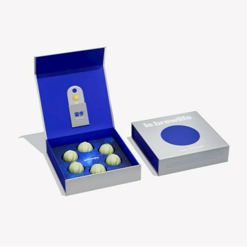 預購指定出貨區間｜【 le brewlife  樂步】│星球黃金豆沙蛋黃酥・青雲映月禮盒｜伴手禮｜送禮推薦│年節禮盒│春節禮盒│過年禮盒│新年禮盒│新春禮盒