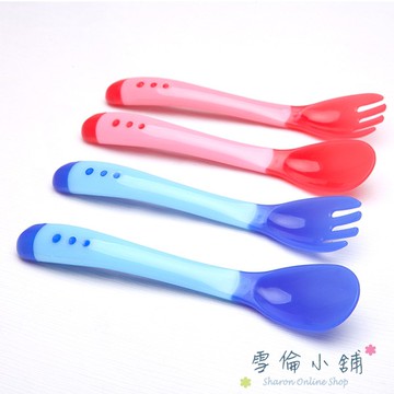 2入裝-變色湯匙叉子2入組 感溫湯匙 防燙軟頭 寶寶餐具 - 雪倫小舖