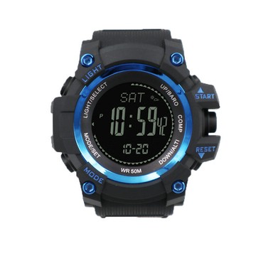 【超萬人回購】登山海拔高度指南針氣壓計溫度戶外運動多功能防水手錶