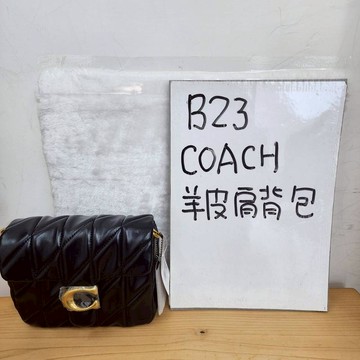 21B623_Coach 羊皮肩背包