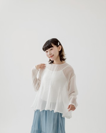 附背心素面多剪接傘襬上衣