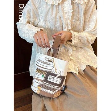 典舍 x 歡哩個歡 可愛復古咖啡貓貓日系帆布袋手提水桶包女K244