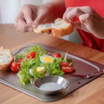 熱銷款！專利萬用鈦砧板 (中砧板-28x23cm) 不發霉 獲多國專利證書 中砧板