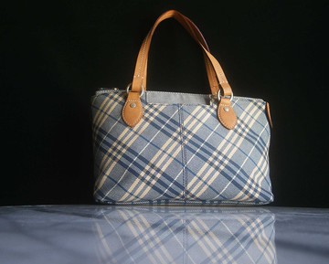 輝煌年代 OLD ERA _早期二手老包日本製Burberry手提包