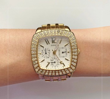 GUESS 水鑽錶殼 數字時標 三眼指針設計 蝴蝶扣 古董錶 vintage