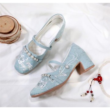 新款漢服馬面裙繡花鞋時尚高跟漢服鞋女氣質百搭瑪麗珍旗袍舞蹈鞋