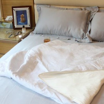 LAMINA舒適沁涼單人涼被100*145cm