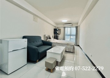 愛河景觀七賢大樓翻新套房(地上權)￥｜高雄市鹽埕區七賢三路