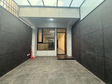 【仁武航太園區】全新完工透天車墅｜高雄市仁武區安樂一街