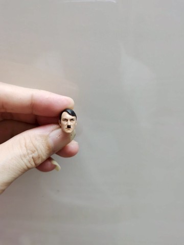 1/18 3.75德軍頭雕:人偶 非真人