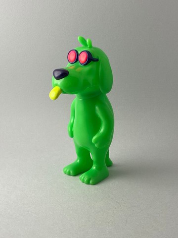 【Sofubi】Rap NeonWorm