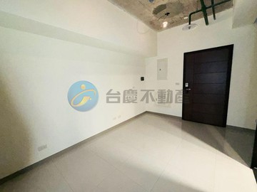全新聯上康橋高樓低總價2房+車｜台南市永康區東橋五路