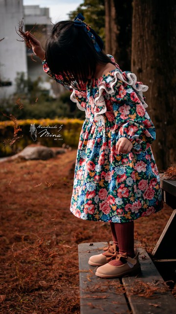 Handmade by Mina【LIBERTY系列】英式后之玫瑰蕾絲荷葉長袖洋裝