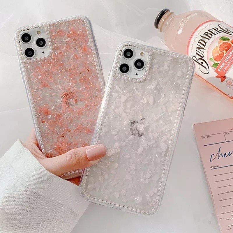 IPHONEケース 韓国 スマホケース 流行り おしゃれ 可愛い テンアール キラキラ アイフォンケース 11pro IPHONE8 XS XR SE  ピンク 花びら 在庫限り・再入荷なし 通販 LINEポイント最大0.5%GET | LINEショッピング