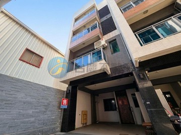 仁武澄觀路超美裝潢優質車墅｜高雄市仁武區澄觀路
