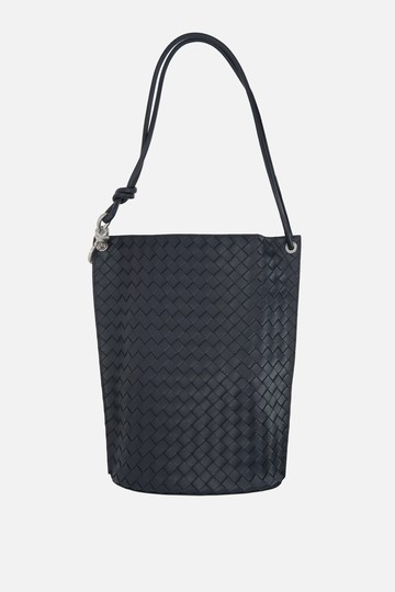 BOTTEGA VENETA Knot medium bucket bag in Intrecciato VN Man