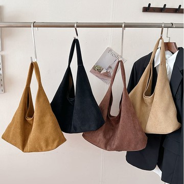 子母包．溫柔純色絨布磁吸手提/肩背包．白鳥麗子