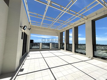 A2新文山華鳳特區|高樓景觀頂樓大露台|四房平車｜高雄市鳳山區北昌三街