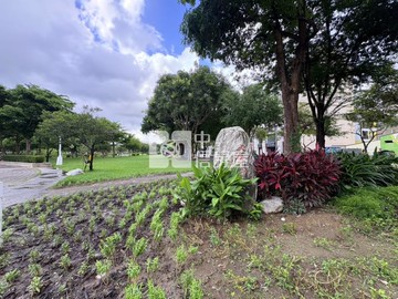 逢甲烈美街面寬雙車一樓美寓(專任)｜台中市西屯區烈美街