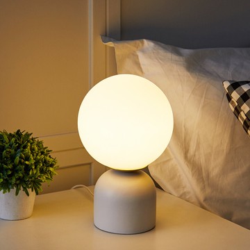 臺燈床頭燈簡約現代陶瓷LED燈創意ins少女心房間臥室網紅裝飾燈