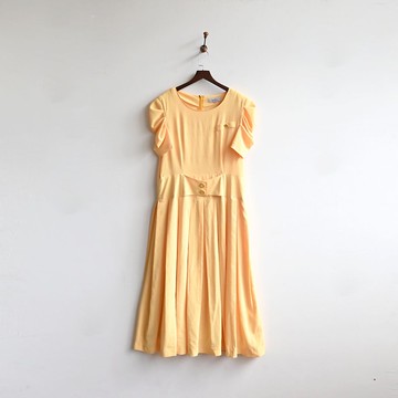 【蛋植物古著】奶油花蕊特殊袖型短袖古著洋裝