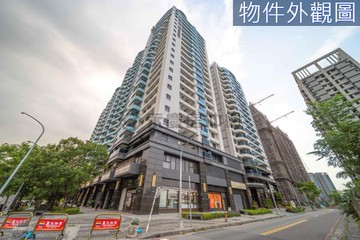 沛函⭐華雄交響樂高樓景觀三房平車｜高雄市橋頭區新南二街