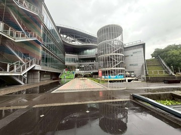 巧恩」萬坪公園 轉角第一間建興黃金店面｜新北市新莊區建興街