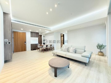 誠售「皇苑御之苑」日式木質調|連號雙平車｜高雄市鼓山區馬卡道路