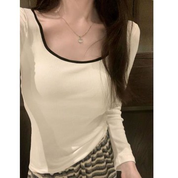 AKARA 帶胸墊保暖刷毛滾邊長袖大方領T恤上衣(保暖鎖溫/女裝秋冬新品/舒適穿搭)