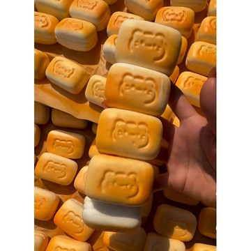 貓咪夾心一口酥🫶🏻慢回彈 黏黏底 濕軟黏手 肉嘟嘟 squishy 軟軟