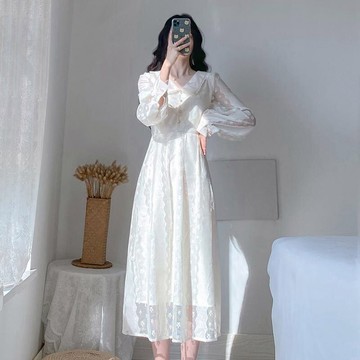 法式翻領溫柔風設計感優雅長裙2022春季新款時尚初戀白色連衣裙女